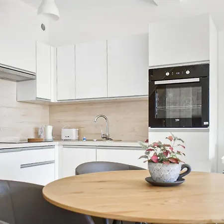 Holiday home Awesome In Grzybowo With Wifi